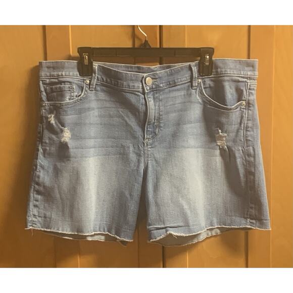 Loft Womens Size 14 Distressed Light Denim Roll Shorts - Picture 2 of 8